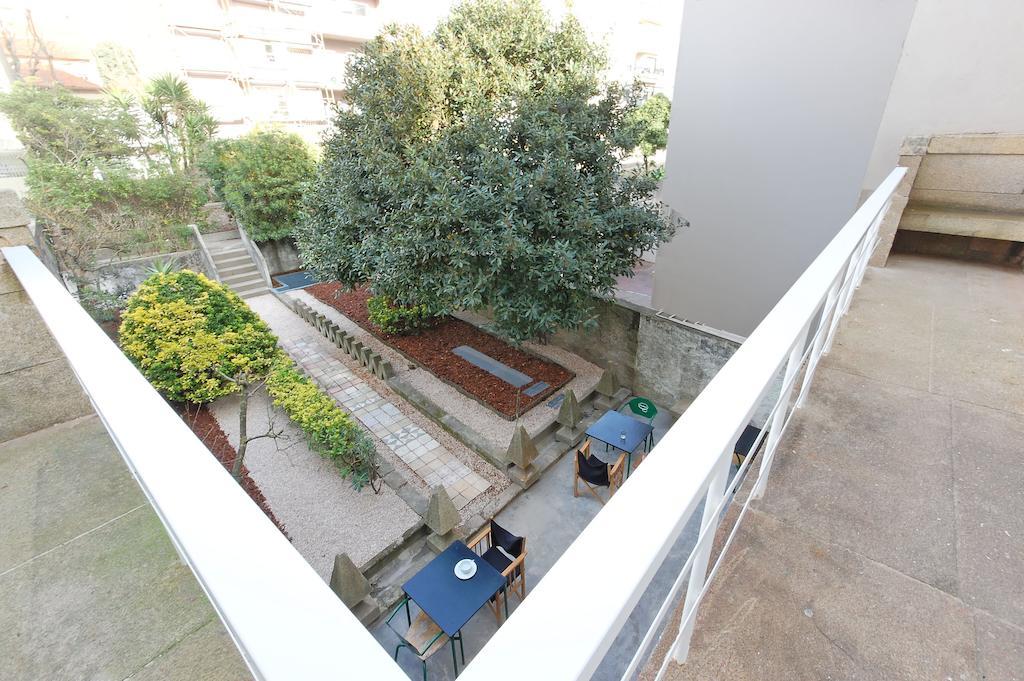 Surfivor Porto Surf Hostel Exterior photo