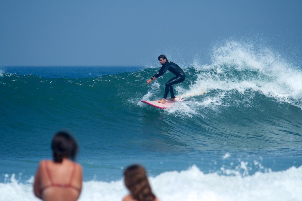 Surfivor Porto Surf Hostel Exterior photo